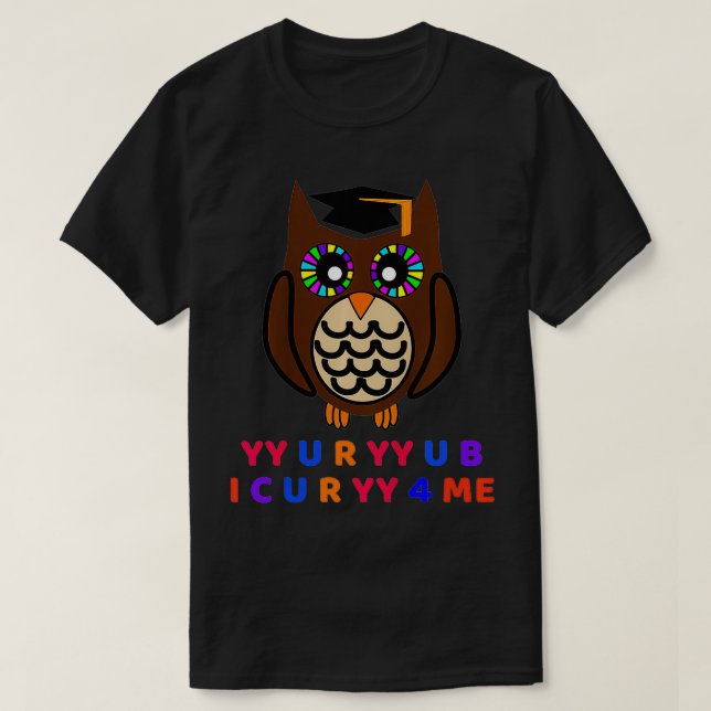 Camiseta Crianças Wise Owl, Coruja Noventa Com Chapéu, Tamb (Frente do Design)