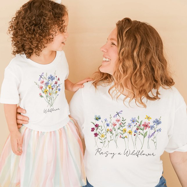 Camiseta Criando uma flor selvagem | Mamãe Correspondente B (Criador carregado)