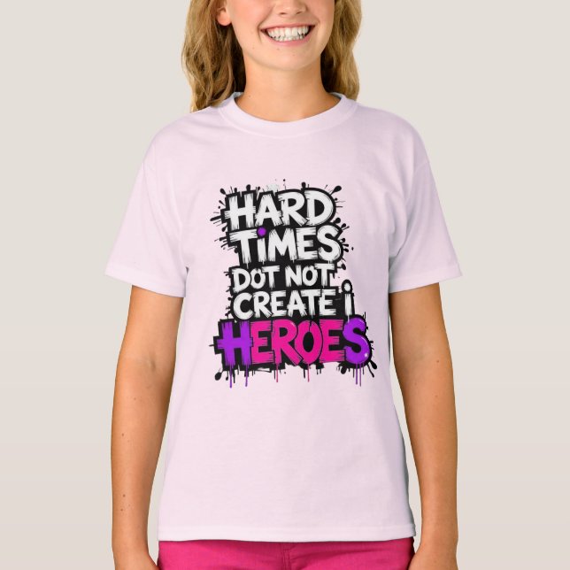 Camiseta Criar Heróis de Gradiente Tipográfico Vibrante (Frente)