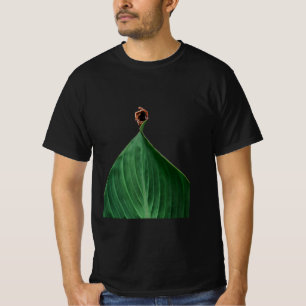 Camiseta Criativo Verde Texturizado Arte Surrealista
