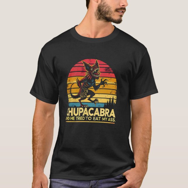 Camiseta Criatura Lendária Chupacabra Criptografia Mítica D (Frente)