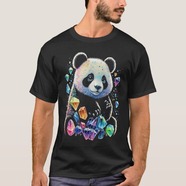 Camiseta Cristais Esotéricos de Panda Ilustração Fofa (Frente)