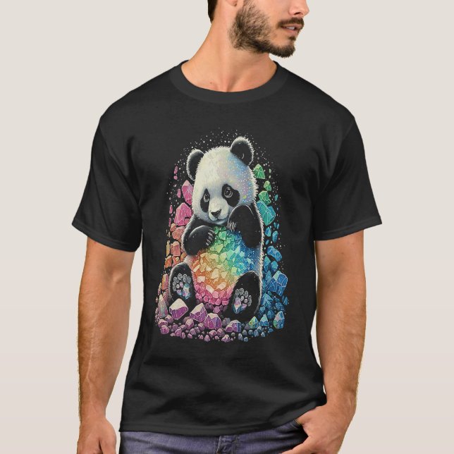 Camiseta Cristais Esotéricos de Panda Ilustração Fofa  4 (Frente)