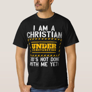 Camiseta Cristão Engraçado em Construção Presente Católico