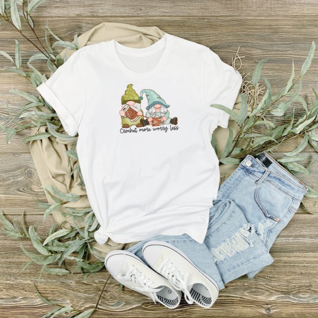 Camiseta Crochet Mais Preocupada Menos Camisa-T com Gnomos  (Criador carregado)