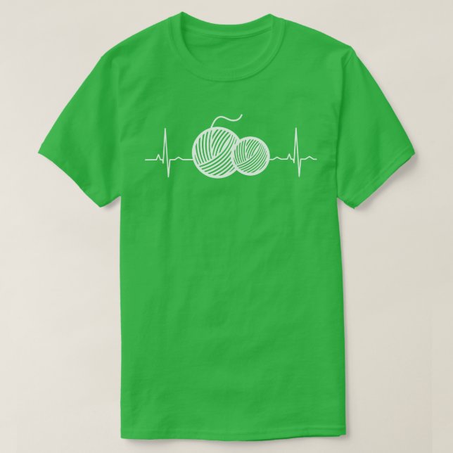 Camiseta Crocheting Crochet Thread Hearbeat (Frente do Design)