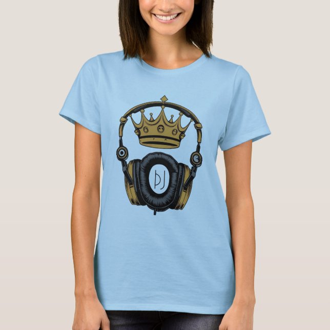Camiseta Crowned by Sound: Fones de ouvido DJ comandando a  (Frente)