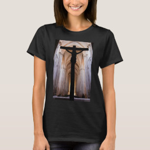 Camiseta Crucifixo com Jesus Cristo. Abadia de Alcobaca Gót