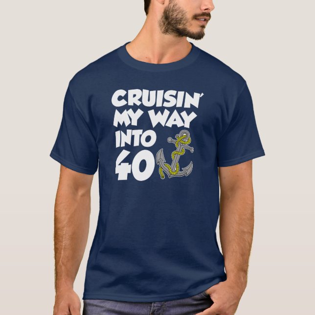 Camiseta Cruisin minha maneira em 40 (na OBSCURIDADE) (Frente)