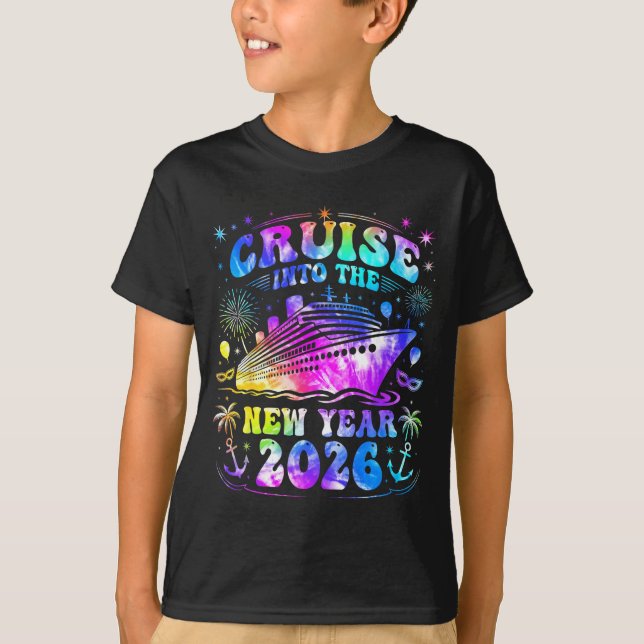 Camiseta Cruising Into 2026 New Years Eve Party Favors Fami (Frente)