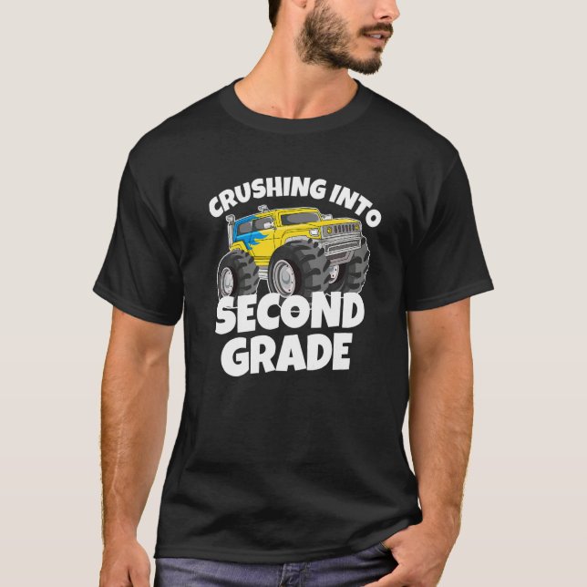 Camiseta Crushing into Second Grade Monster Truck Back to S (Frente)