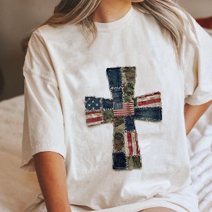 Camiseta Cruz da Bandeira Americana em Patchwork Patriótico