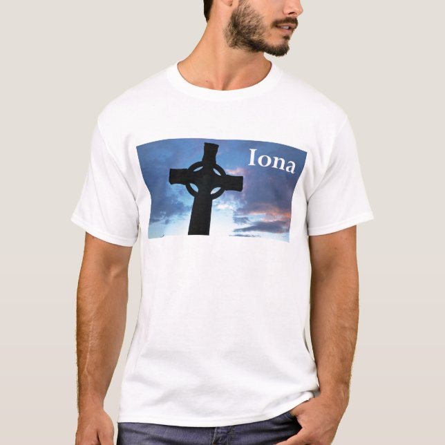 Camiseta Cruz de Iona St John (Frente)