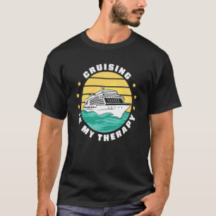 Camiseta Cruzamento De Barcos De Cruzeiro É Minha Terapia 2