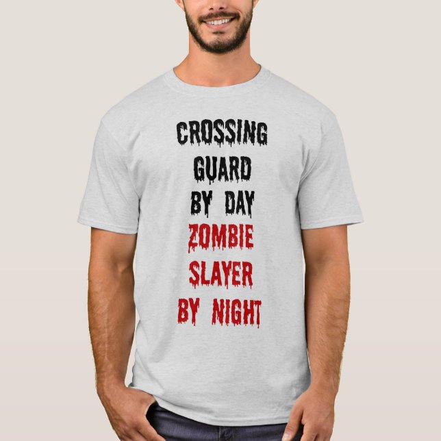 Camiseta Cruzando Guarda Zombie Slayer (Frente)