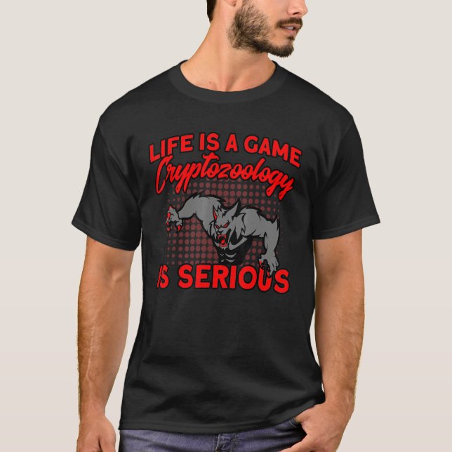 Camiseta Cryptozoology Is Serious Cryptid Creature (Frente)
