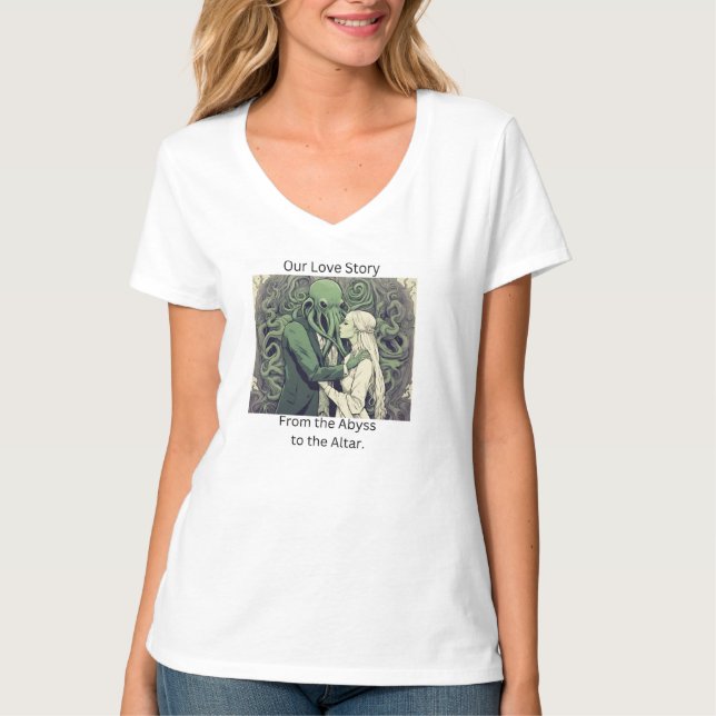 Camiseta Cthulu e sua noiva Lovecraftian T-Neck (Frente)