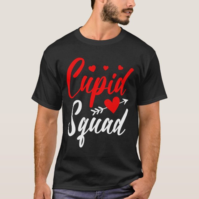 Camiseta Cud Squad Cute Valentine's Couples New Husband Wif (Frente)