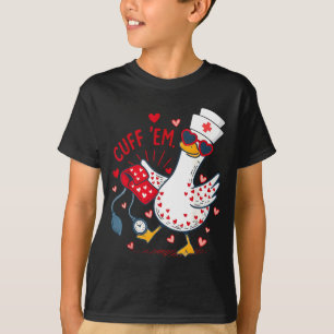 Camiseta Cuff Em Cupid Goose Dia dos Namorados Enfermeira