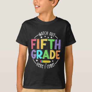 Camiseta Cuidado 5º ano aqui vou eu primeiro dia de volta à