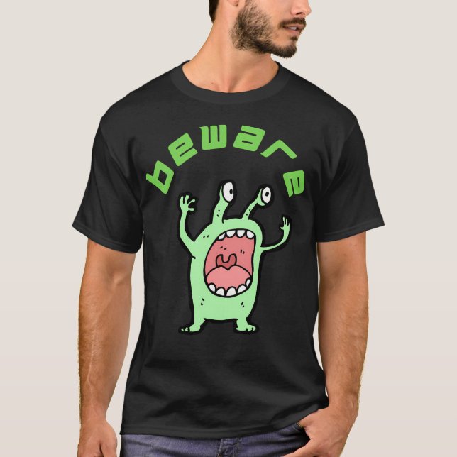 Camiseta Cuidado Com A Alienígena (Frente)