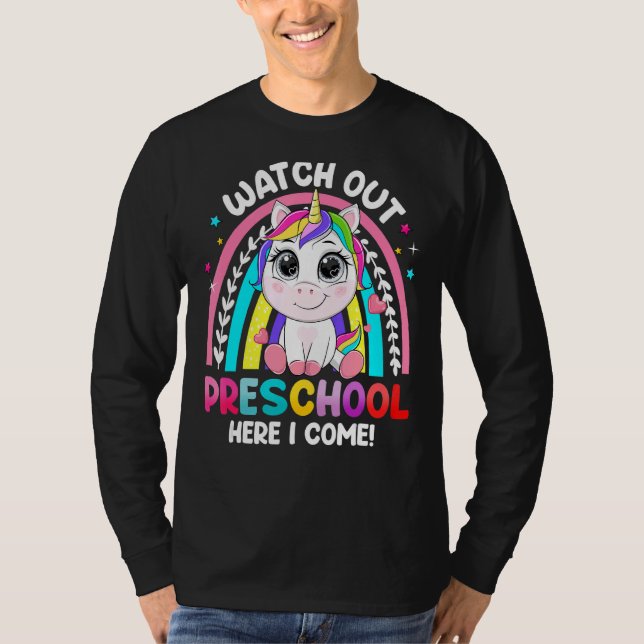 Camiseta Cuidado Com A Pré-Escola Aqui Eu Volto Para A Sc. (Frente)