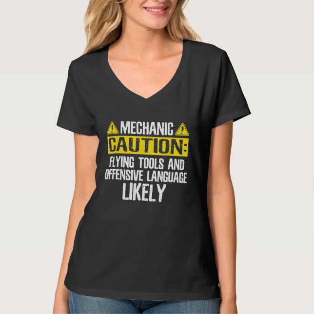 Camiseta Cuidado com Engenheiro mecânico (Frente)