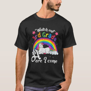 Camiseta Cuidado com o 3º ano aqui, eu venho pro garoto do