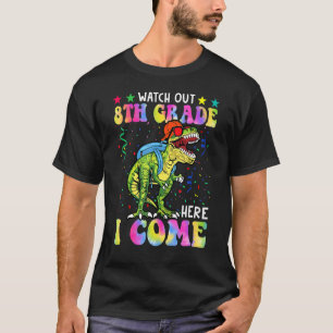 Camiseta Cuidado Com O 8º Ano Aqui Eu Volto A Dinossauros