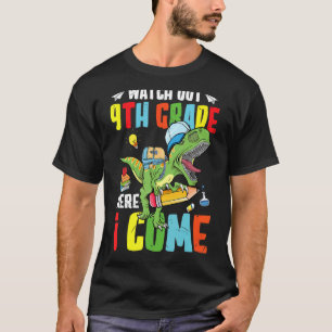 Camiseta Cuidado Com O 9º Ano Aqui Eu Volto Ao Dinossauro