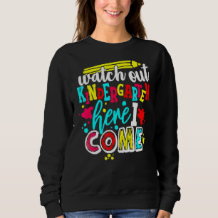 Camiseta Cuidado Com O Jardim De Infância Aqui Eu Saio Em P