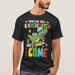 Camiseta Cuidado Com O Jardim De Infância Aqui Eu Venho Din
