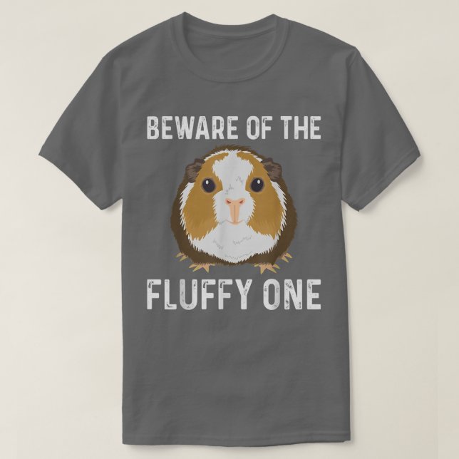 Camiseta Cuidado Com O Porco Fluffy One Funy Cute (Frente do Design)