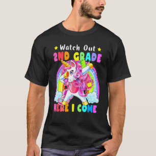 Camiseta Cuidado Com O segundo Aqui Eu Volto Para A Faculda