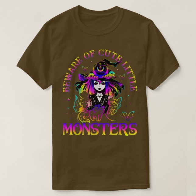 Camiseta Cuidado Com Pequenos Monstros Negros De Bruxas (Frente do Design)