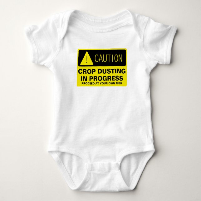Camiseta Cuidado! Espanar da colheita em andamento - (Frente)