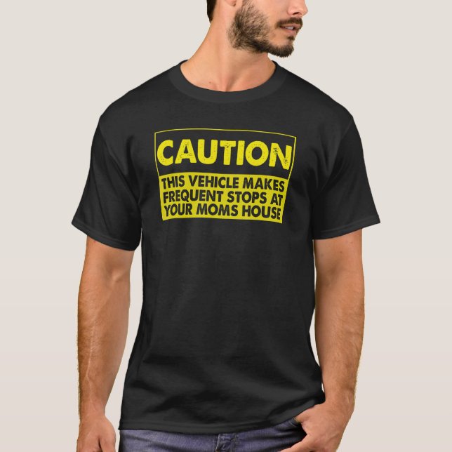 Camiseta Cuidado Este Veículo Faz Paragens Frequentes No Se (Frente)