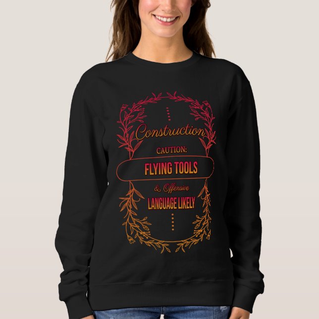 Camiseta Cuidado na Construção Ferramentas Voadoras Humor S (Frente)