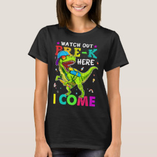 Camiseta Cuidado Pré K Aqui Vou Eu Dinossauros Voltam à Esc