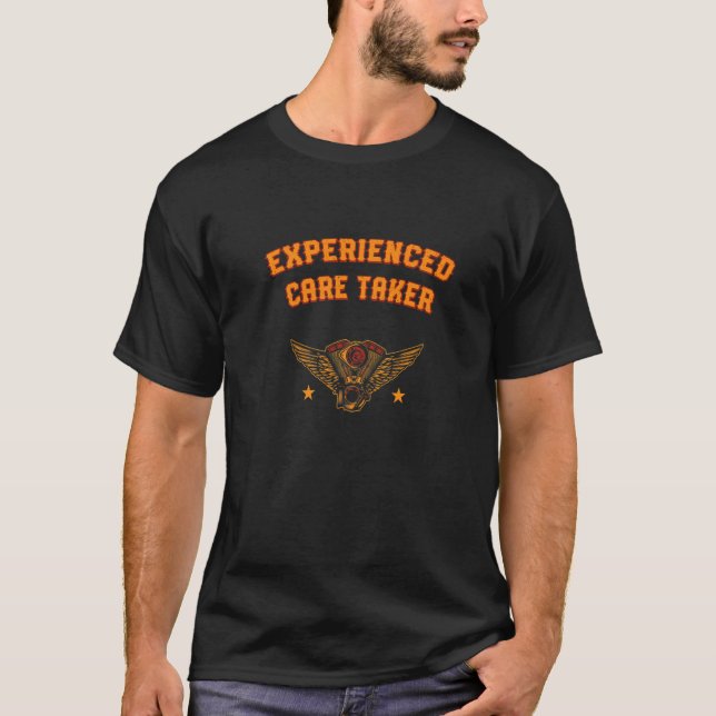 Camiseta Cuidador Experiente Mecânico de Carros Serviço de  (Frente)