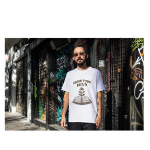 Camiseta Cultive Sua Mente • Ilustração de Livro e Floral V