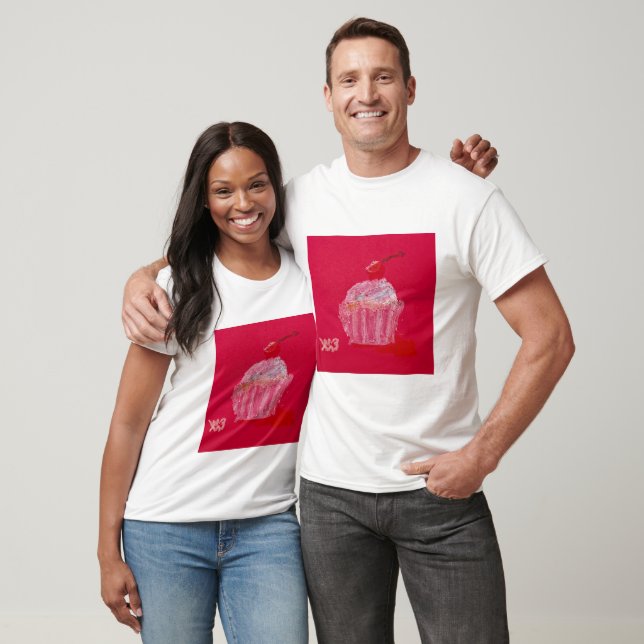 Camiseta Cupcake com cobertura de morango (Unissex)