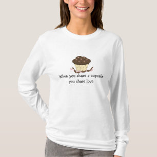 Camiseta Cupcake de Chocolate com Dito