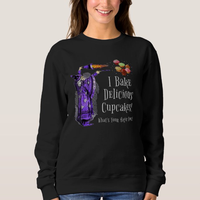 Camiseta Cupcake Wizard Eu Asso Cupcakes Qual É o Seu Mágic (Frente)