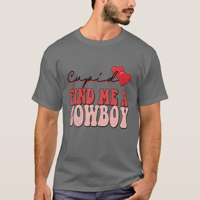 Camiseta Cupido Me Encontra Um Namorados Engraçado. (Frente)