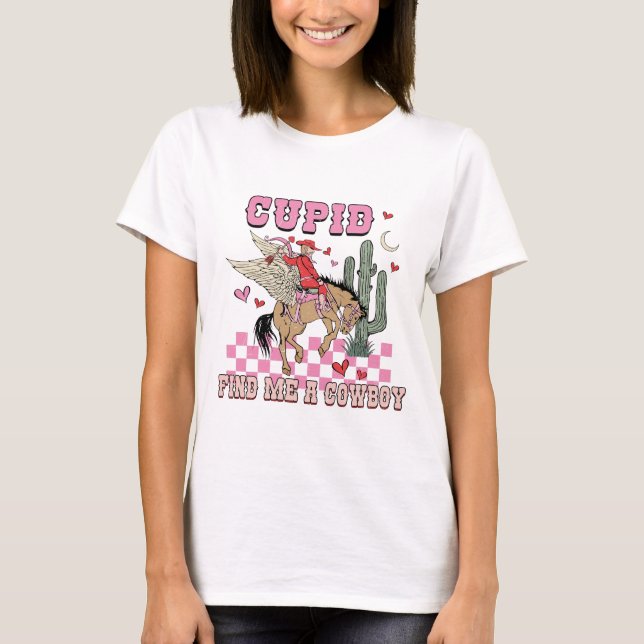Camiseta Cupido Me Encontra Uma Mulher De Cowboy (Frente)