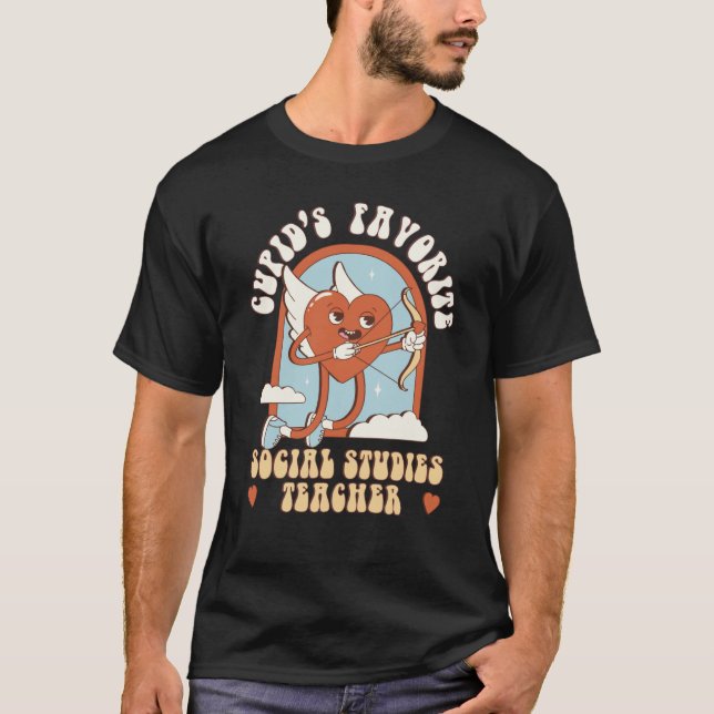 Camiseta Cupid's Favorite Social Studies Teacher Teacher Cu (Frente)