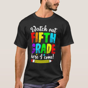 Camiseta Curioso Cuidado Quinto Ano Aqui Virei Primeiro