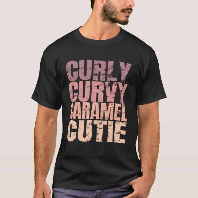 Camiseta Curly Curvy Caramel Cutie  Black Pride Melanin (Frente)