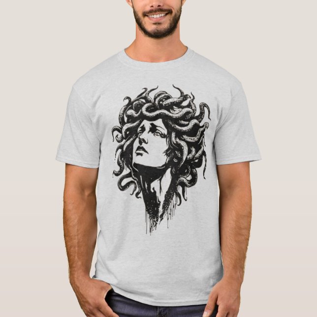 Camiseta Cursed Beauty (Frente)